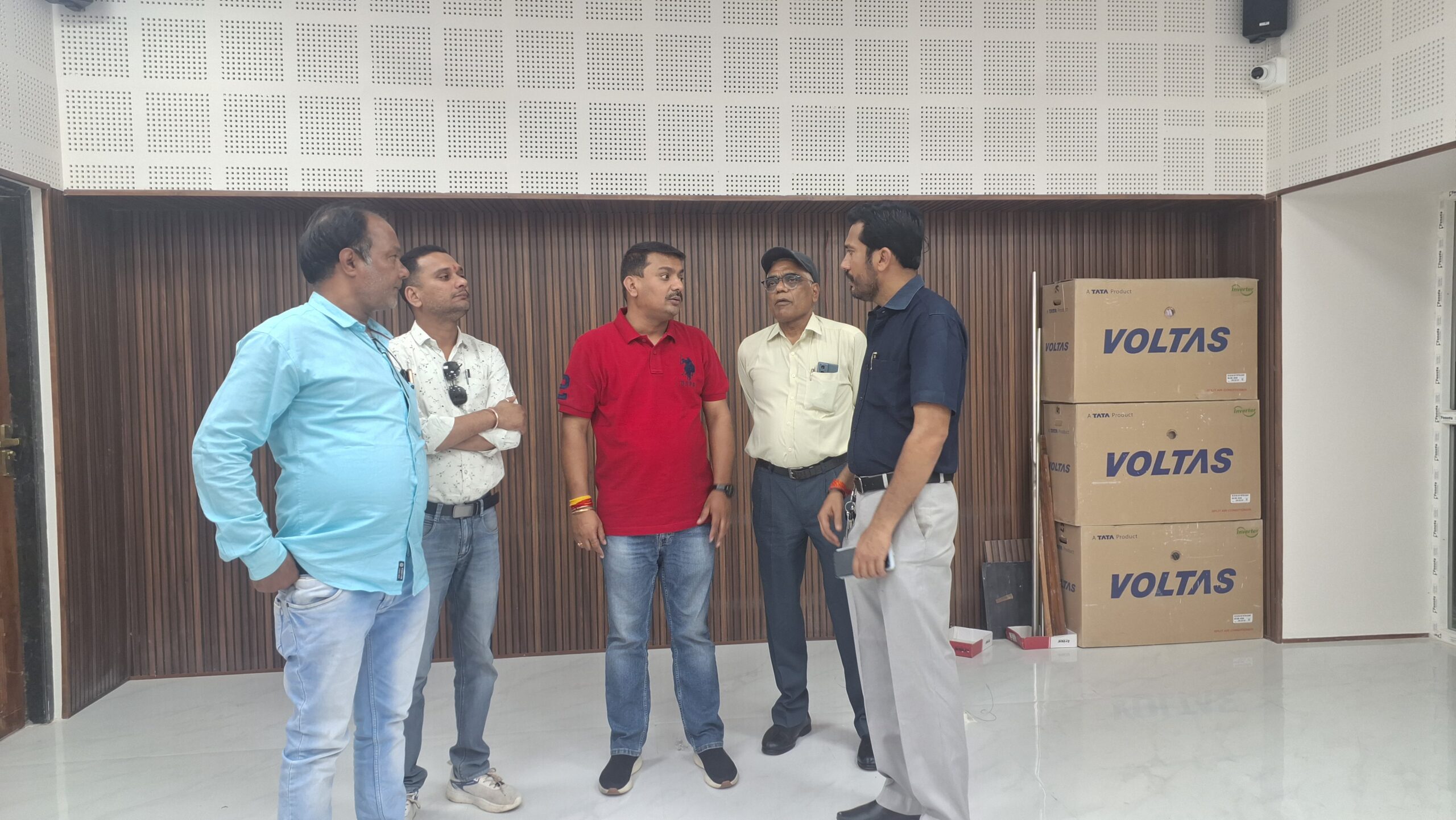 प्रेस क्लब भवन निर्माण का बेलतरा विधायक सुशांत शुक्ला ने किया निरीक्षण