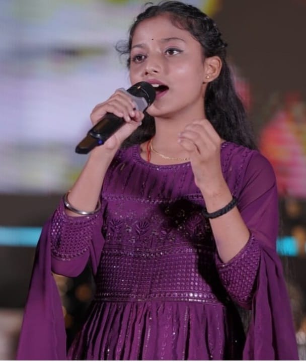 बिलासपुर की बेटी वंदिता साहू ने संस्कृति मंत्रालय भारत सरकार द्वारा राष्ट्रीय छात्रवृत्ति (सी सी आर टी ) शास्त्रीय गायन में प्राप्त करते हुए छत्तीसगढ़ प्रदेश का नाम रोशन किया