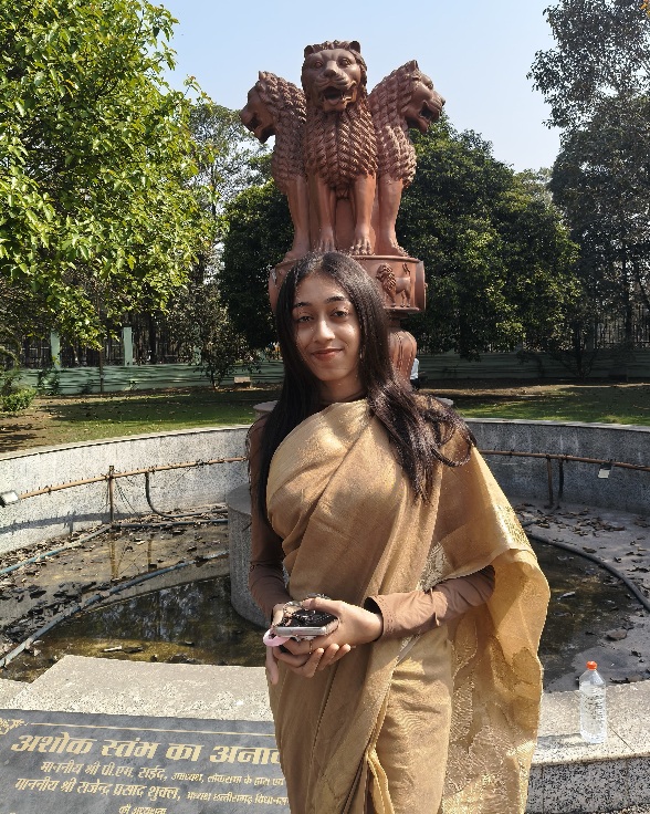 संसद भवन में छत्तीसगढ़ का प्रतिनिधित्व करेंगी प्रशंसा पांडे दिल्ली रवाना होने से पहले बिलासा कन्या महाविद्यालय में हुआ सम्मान, प्राध्यापकों ने दी शुभकामनाएं